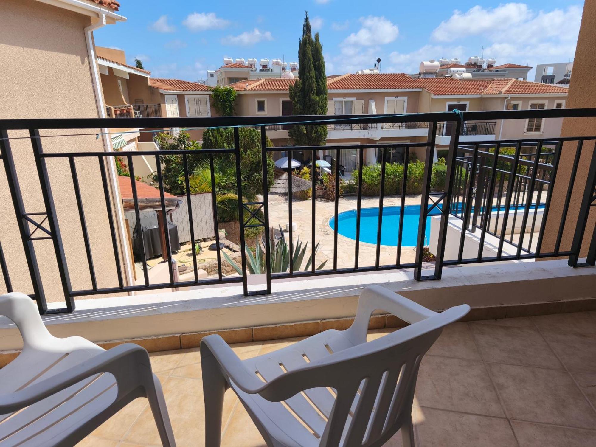 Eden Gardens Villa Paphos Exterior photo