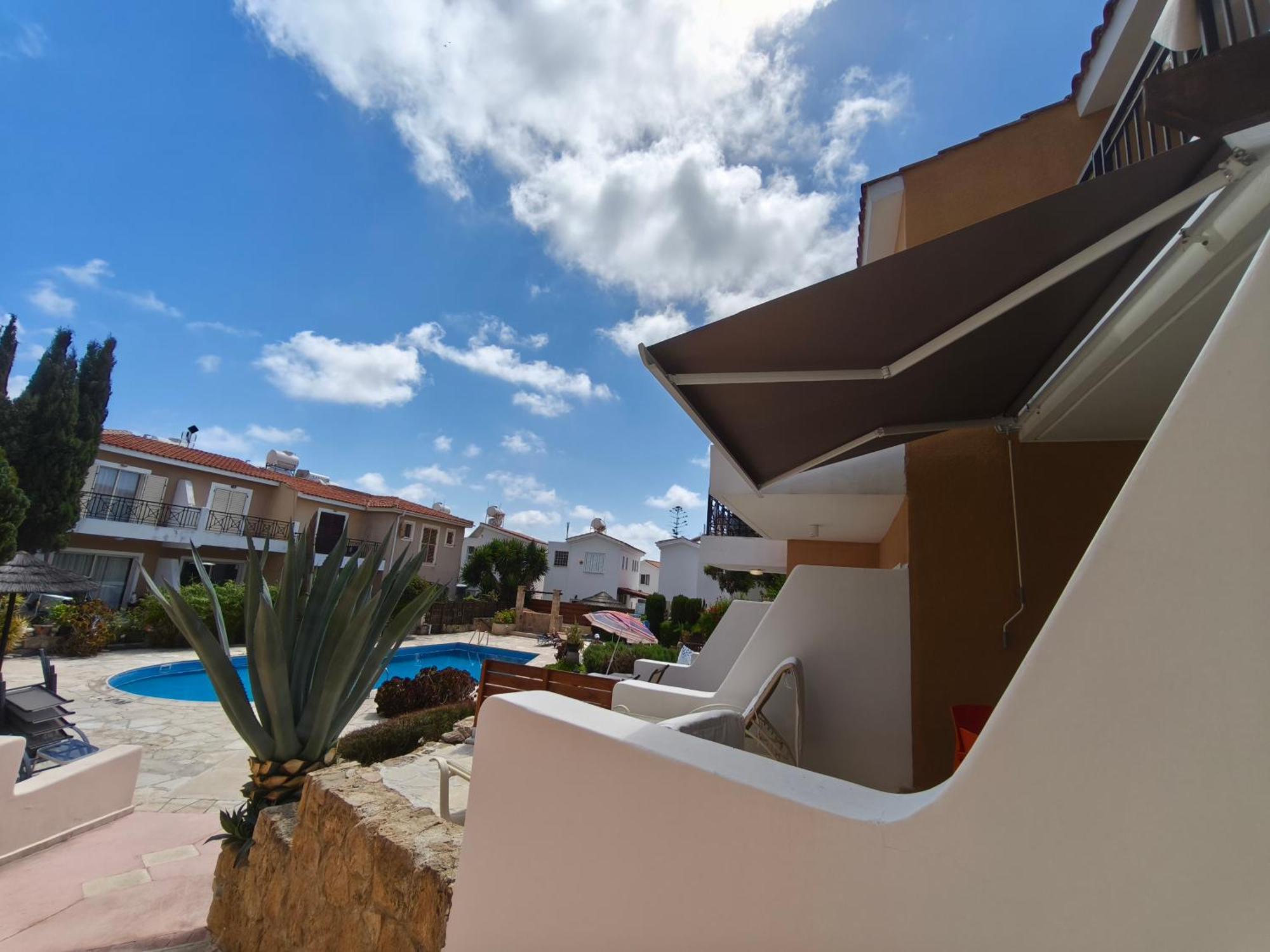 Eden Gardens Villa Paphos Exterior photo